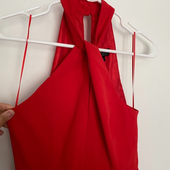 Topshop red flowing jumpsuit with halter neck and cut out back - Picture 2 of 8